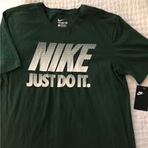 Classic Nike Tee